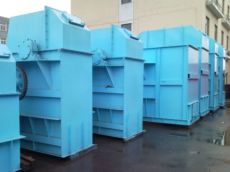 往復式提升機輸送物料質量不能大，粒度也不能大(z型連續(xù)往復式提升機)